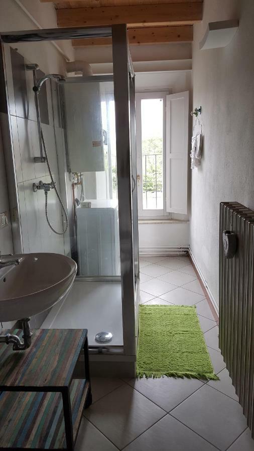 Casa Di Arianna Apartment Ferrara Bagian luar foto